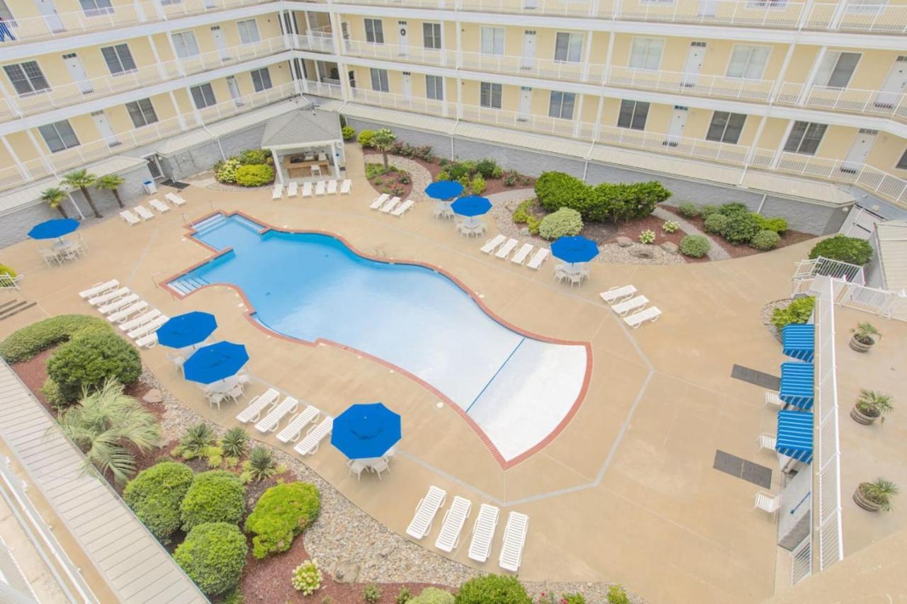 Penthouse By The Sea Huge Home With Amazing Views Virginia Beach Exterior photo
